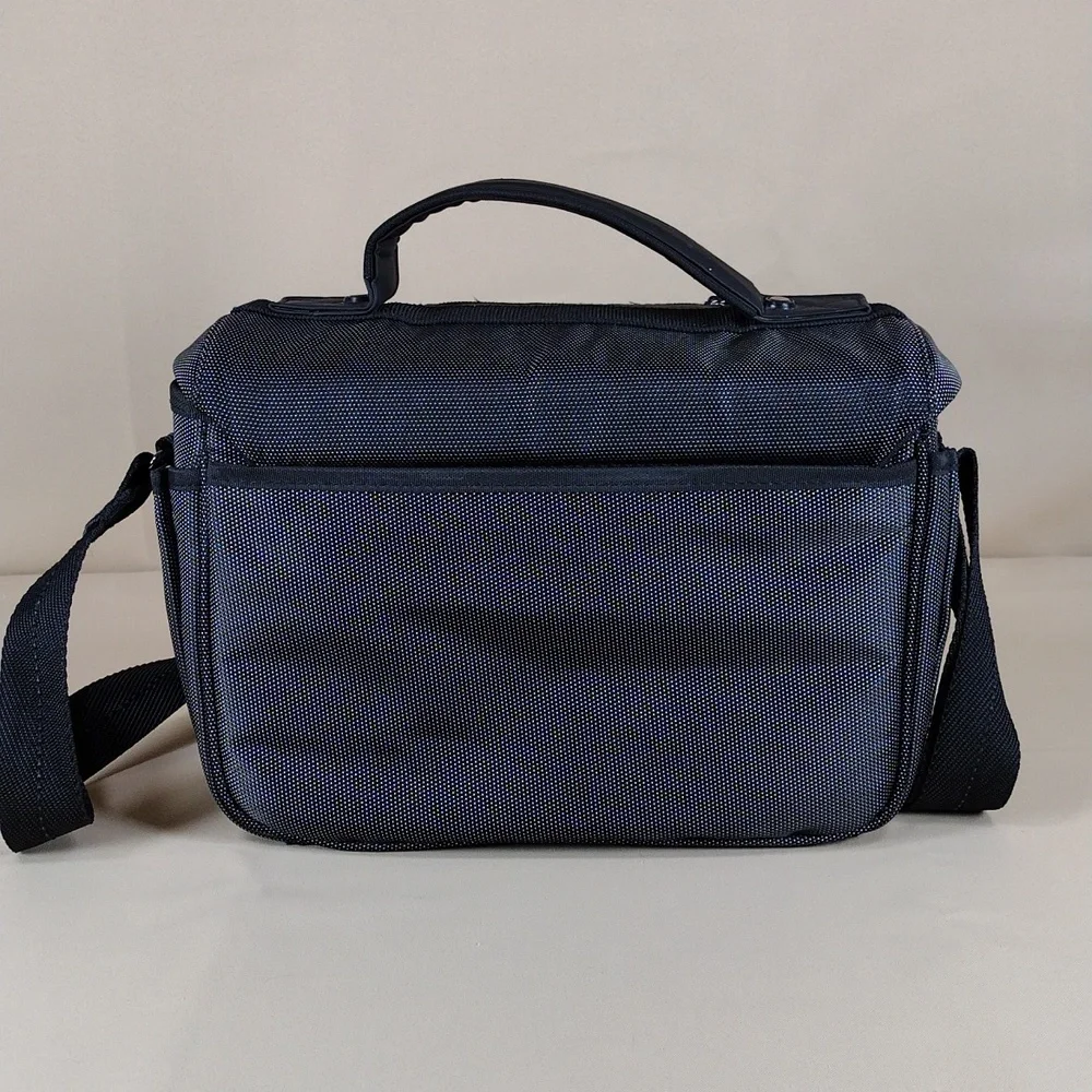 Nikon Black Utility Digital DSLR Camera Outdoor Casual Crossbody Padded Bag